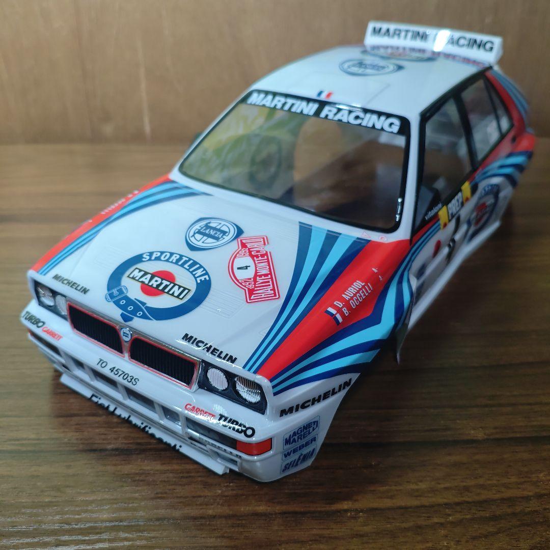 タミヤ　ランチアデルタ　ボディ　しろ