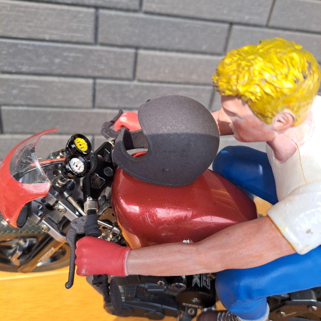 カフェレーサー 1/8スケール フィギュア付き