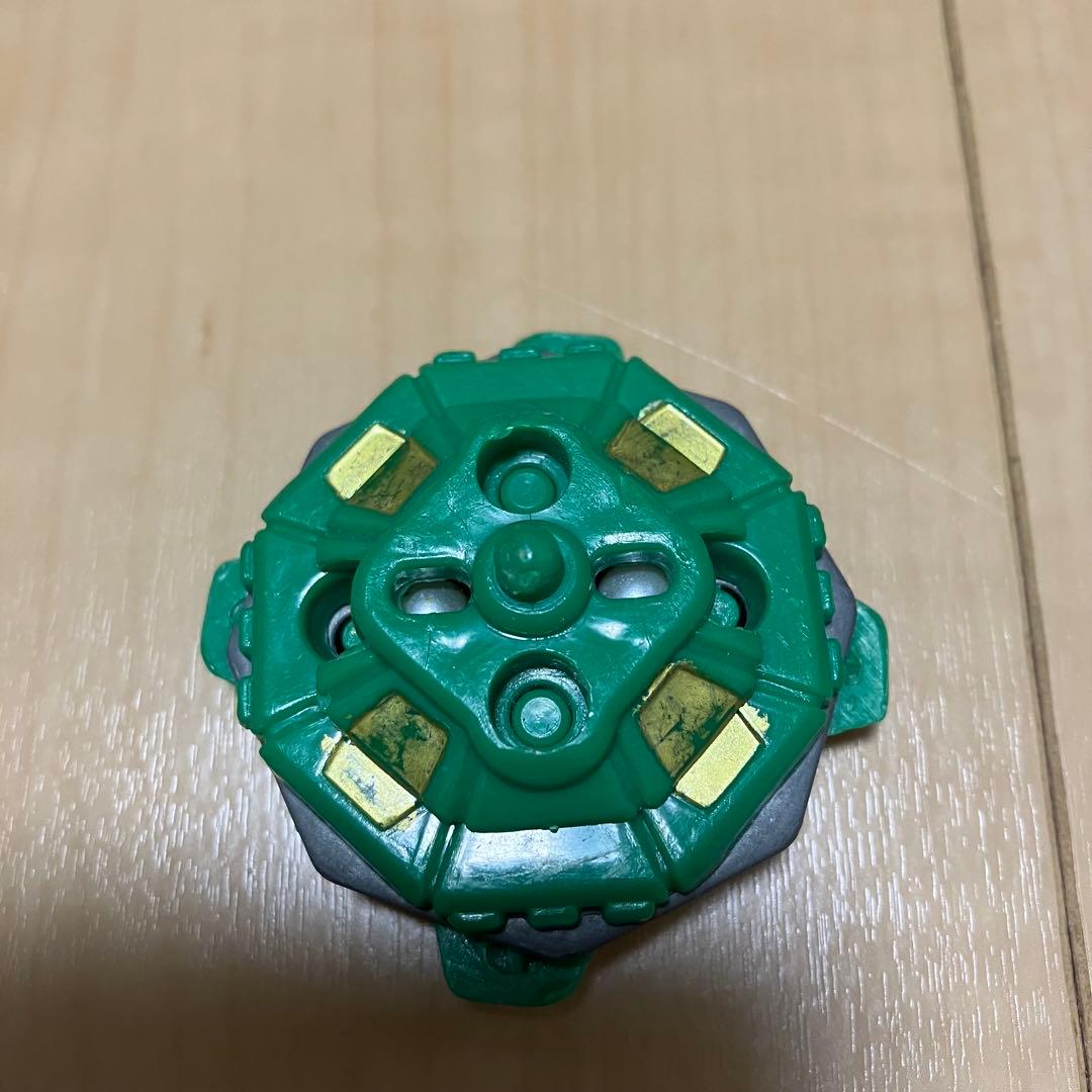 ベイブレード　4個　まとめ売り