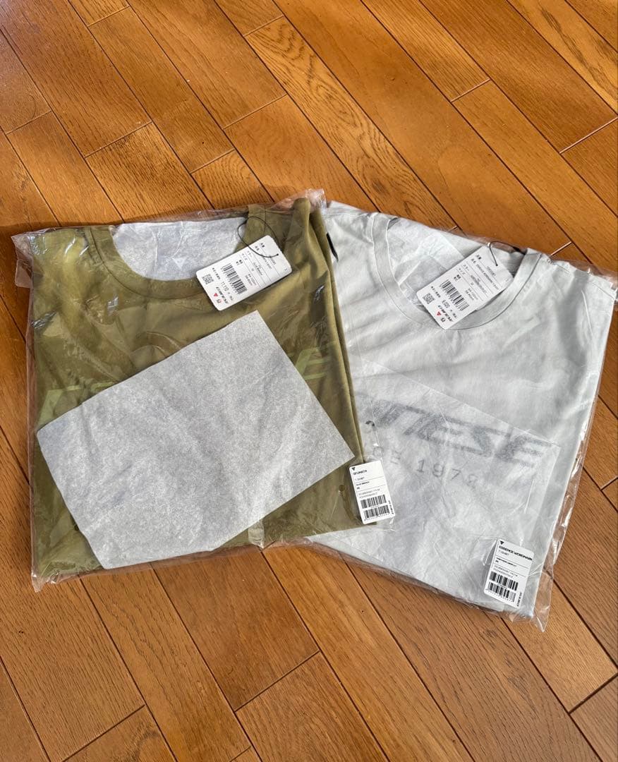 ダイネーゼ T-SHIRT サイズM 2枚セット