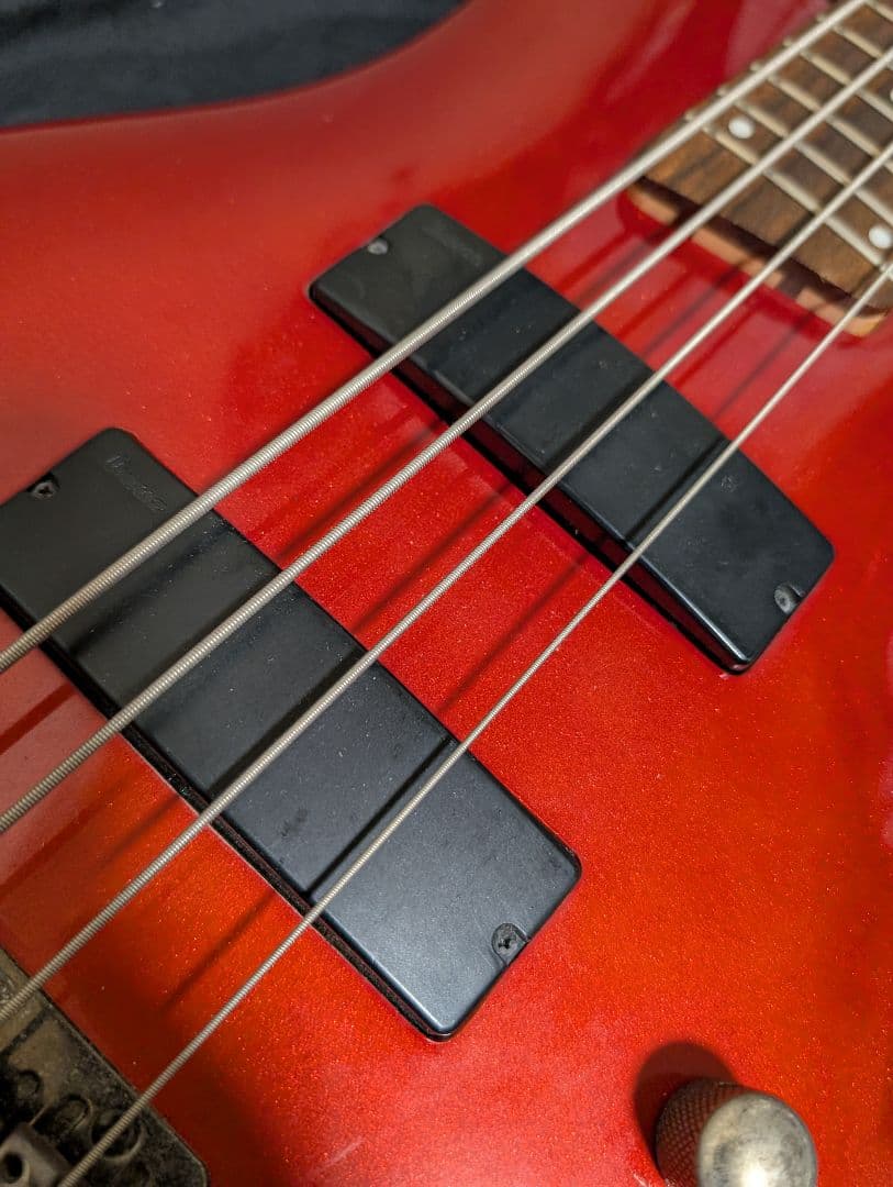 メンテ済み Ibanez SR300 定価54000円 レッドラメ 赤 CA