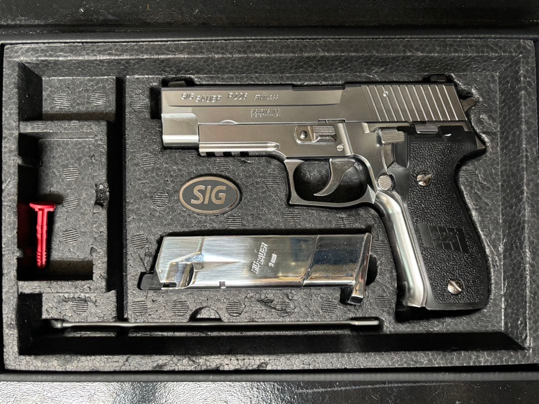 SIG SAUER P226 R クロームステンレス