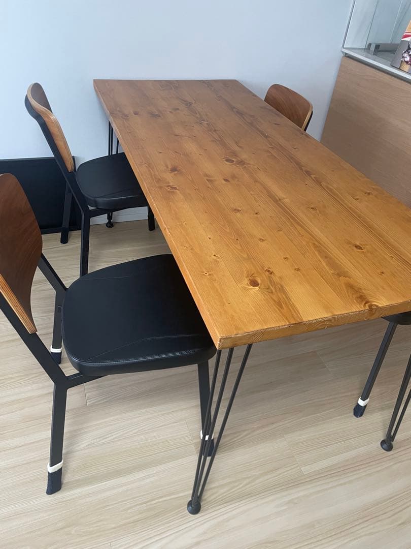 <値下げ>ブラウン無垢材ダイニングテーブル