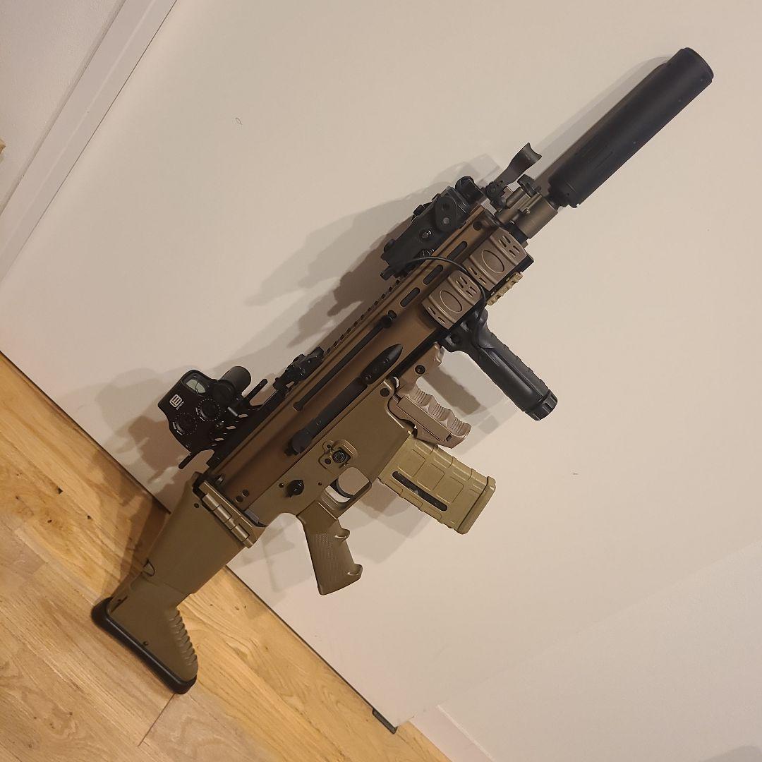 フルカスタム　スカーL 次世代電動ガン　東京マルイ　エボリューションギア　サイト