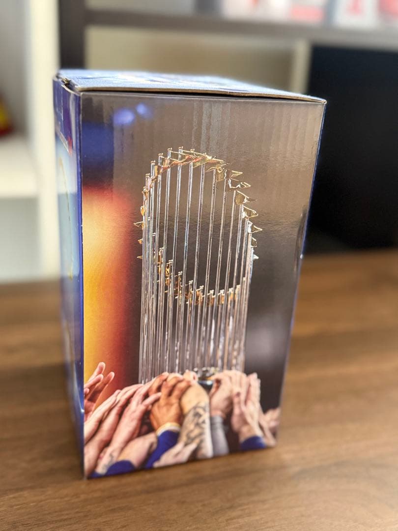 ドジャース　レプリカトロフィー