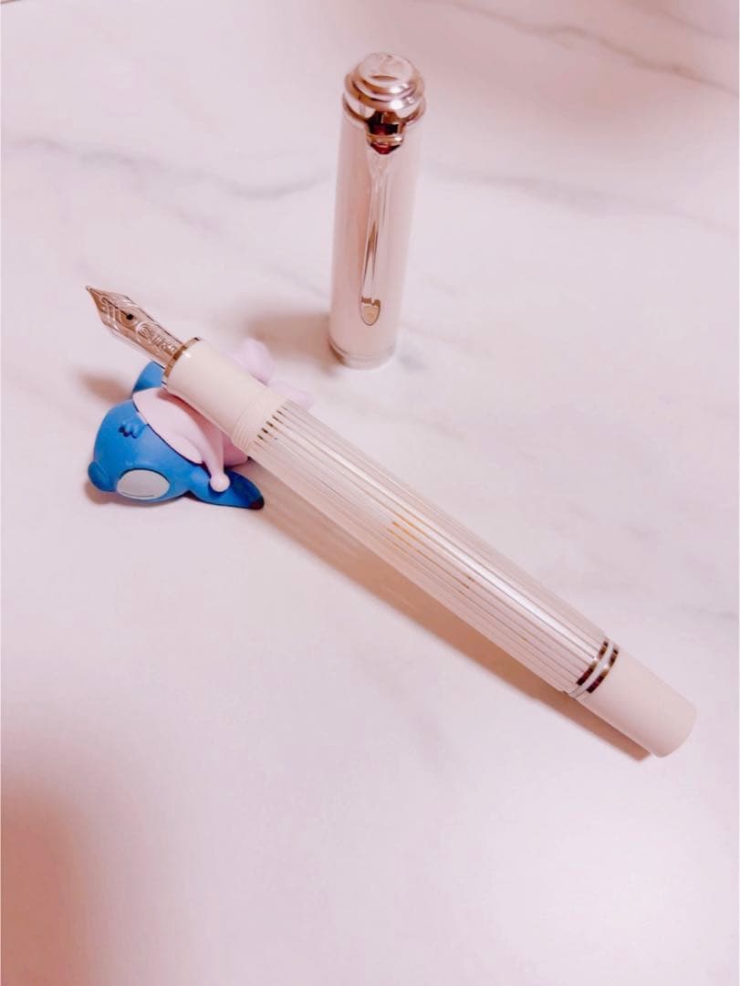 ペリカン　スーべレーンM605ホワイトストライプ　細字