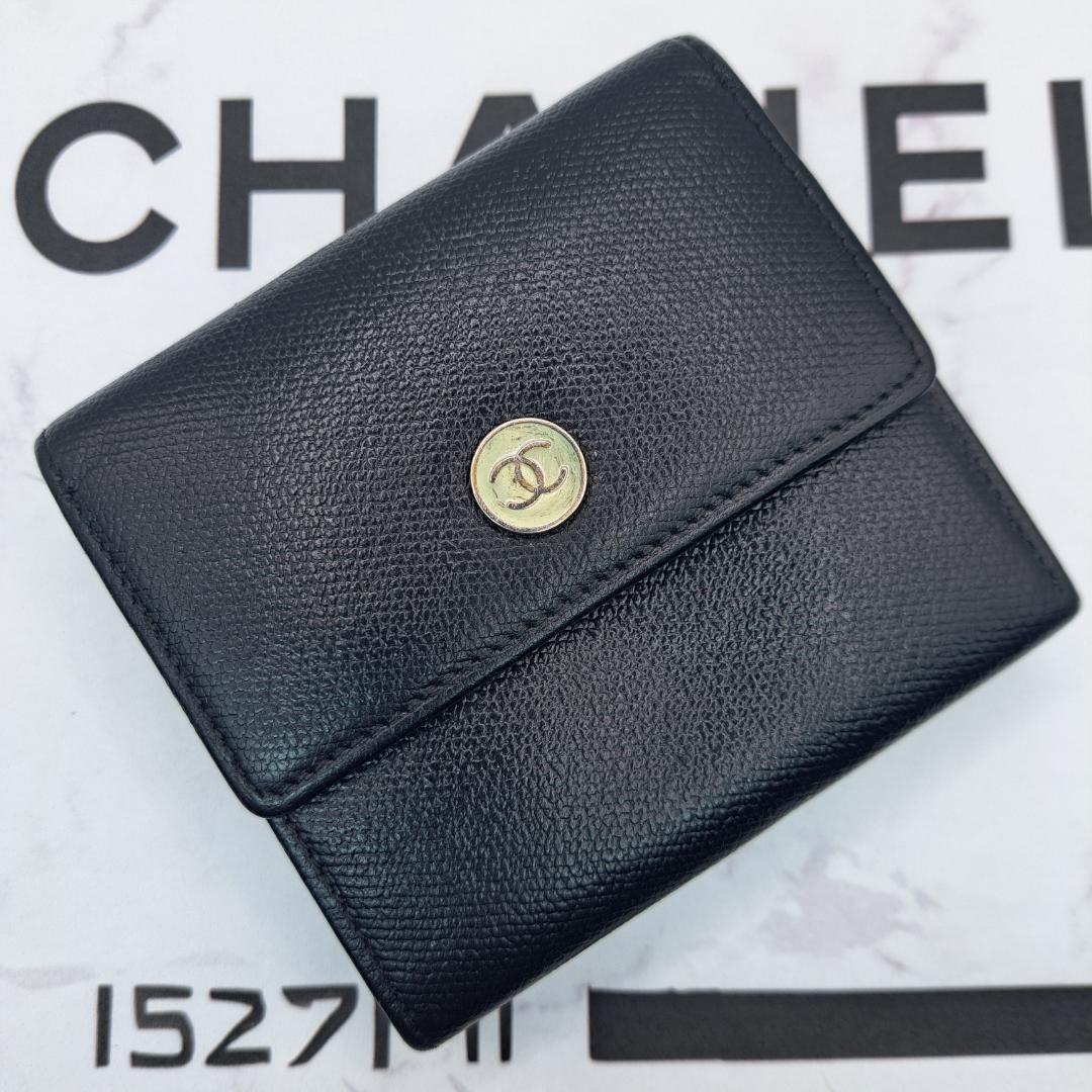 CHANEL　ココボタン　ブラック　 三つ折り財布