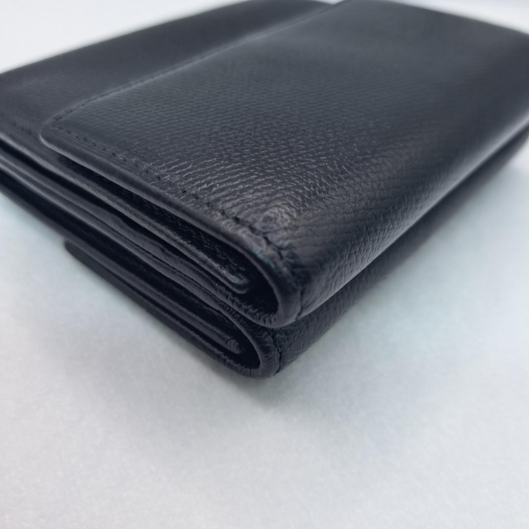 CHANEL　ココボタン　ブラック　 三つ折り財布