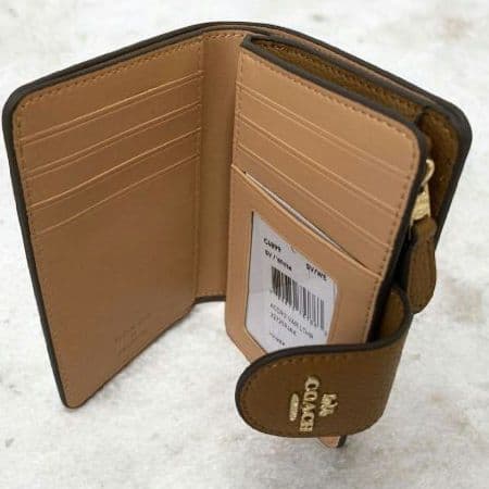 新品未使用♥️COACH スヌーピー 二つ折り財布