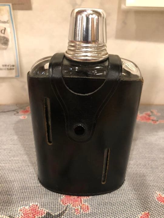 イギリス　アンティークボトルキーパー