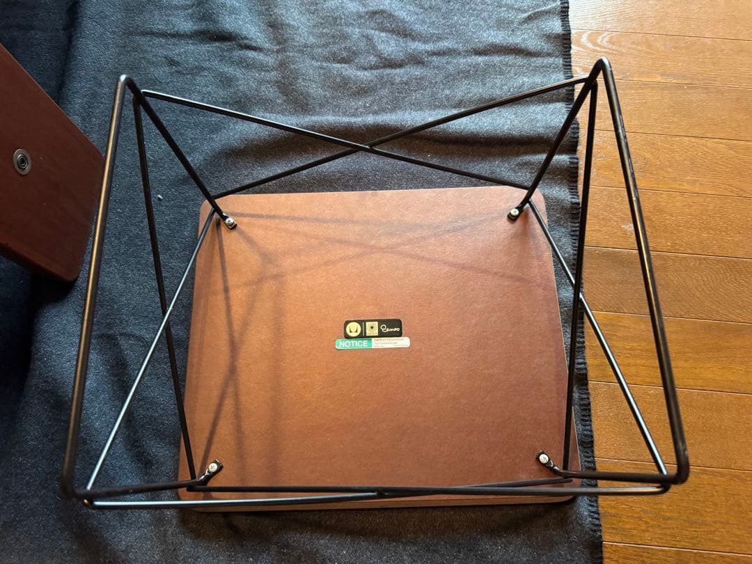 ハーマンミラー イームズワイヤーベーステーブル ブラック×ブラック