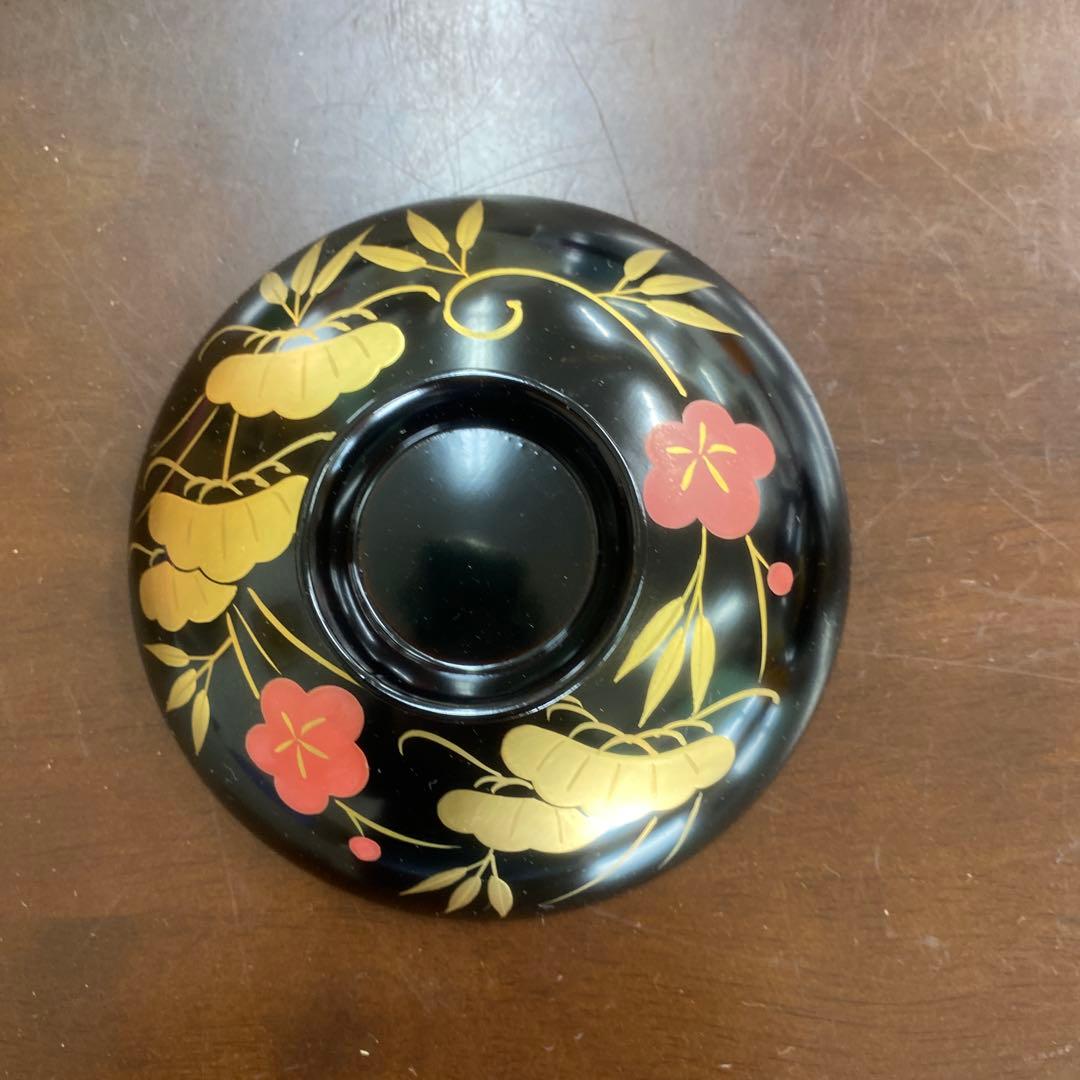 漆器 椀 黒地 金赤花柄