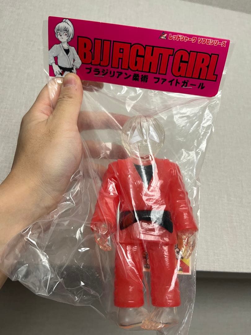 レッドシャーク　ブラジリアン柔術ファイトガール　ソフビ　フィギュア