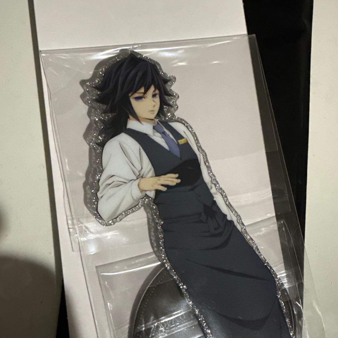 アクリルスタンド ビジネススタイル