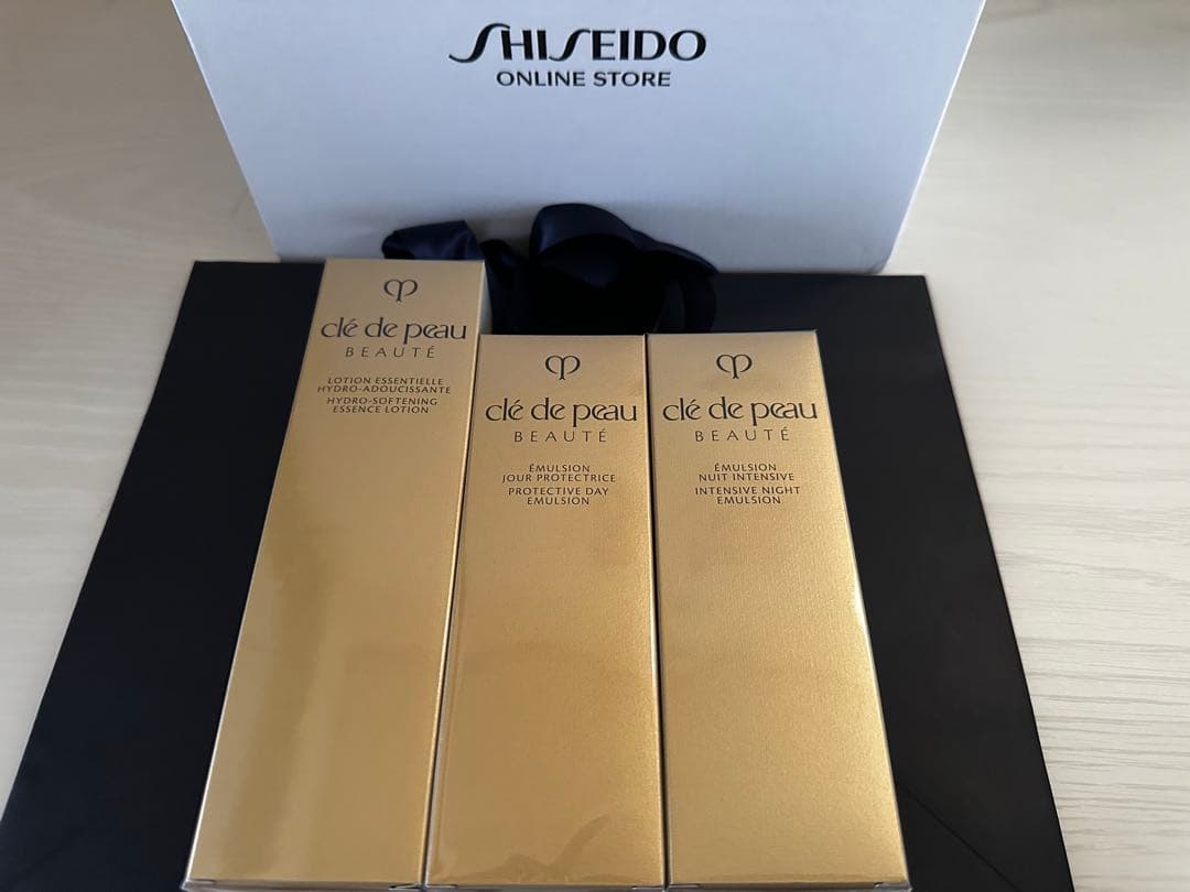 クレドポーボーテ ローション 日中用 夜用乳液 セット