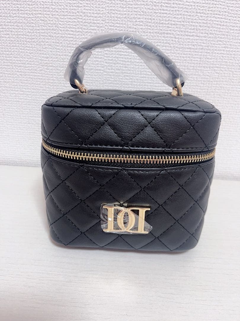 ダーリッチ スクエア スクエア ミニバッグ