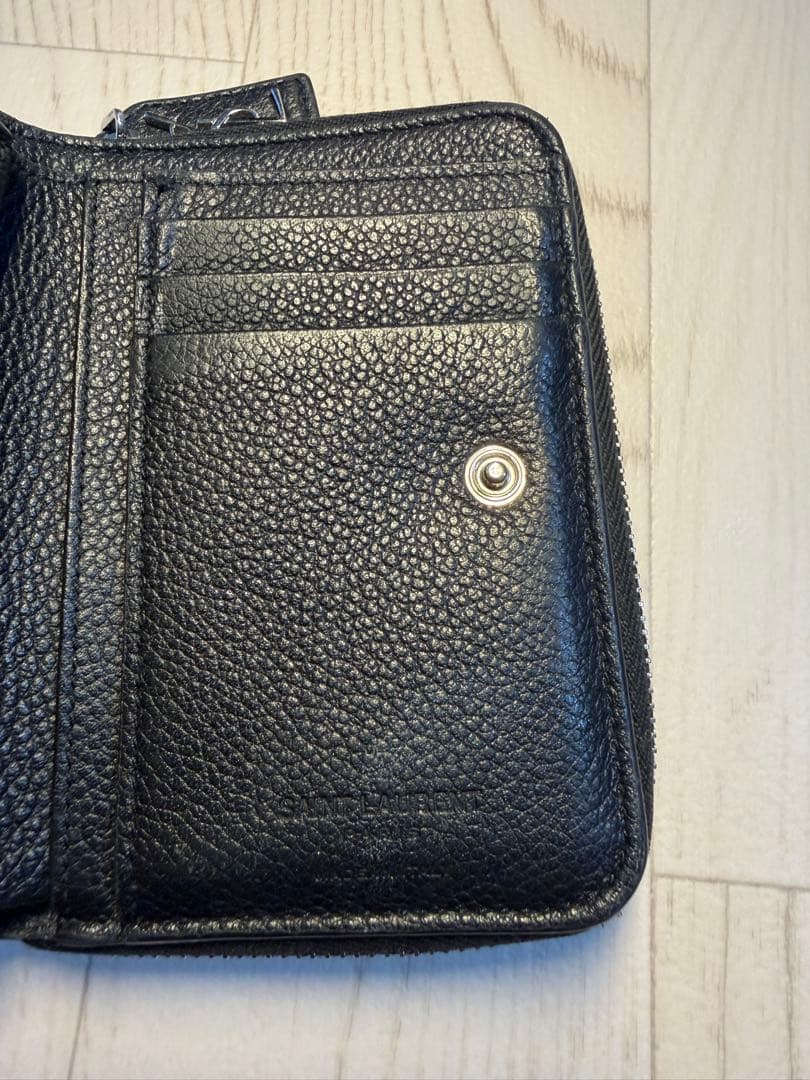 サンローラン　二つ折り財布 黒