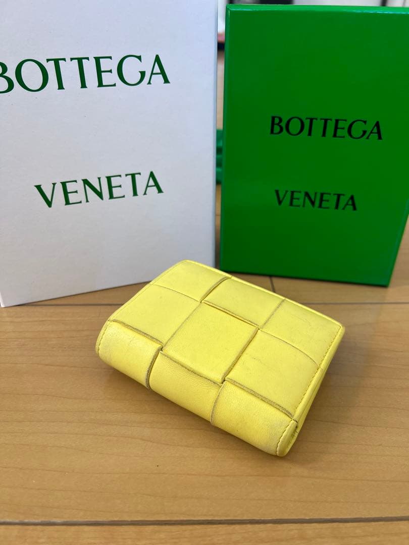 BOTTEGA VENETA イエロー 二つ折り財布