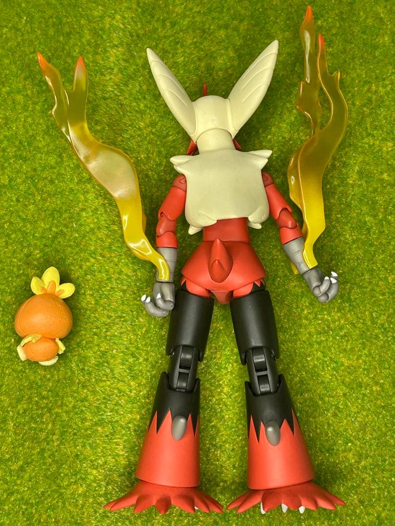 S.H. フィギュアーツ D-Arts メガブラジケン ポケモンバンダイ2014