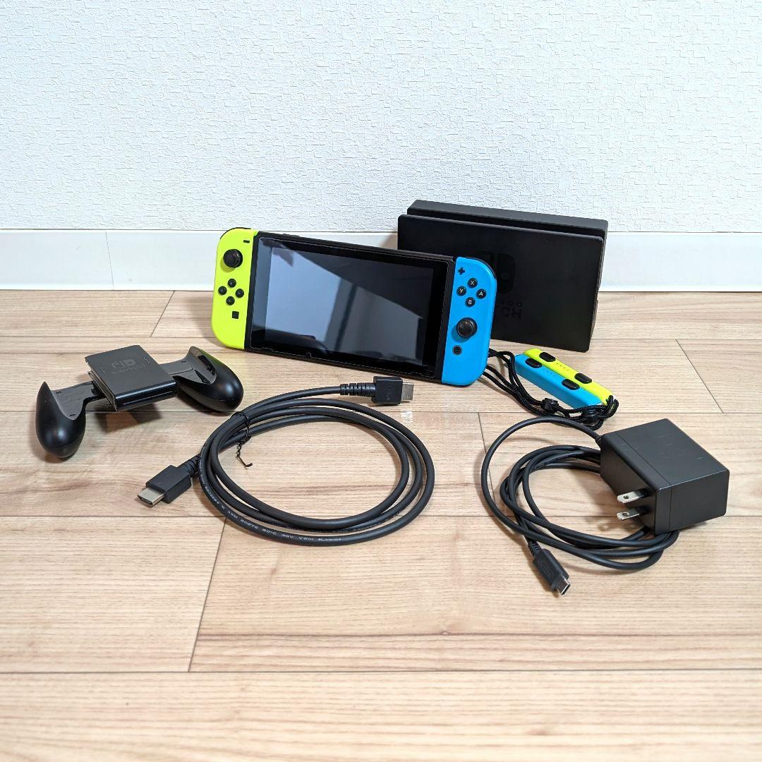 A*☆様 【箱なし】Nintendo Switch + Joy-Con充電グリッ