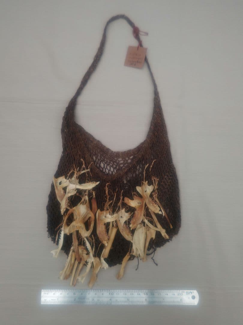 値下げしました★ 骨装飾　編バッグ　民族　骨格標本 プリミティブ　アンティーク