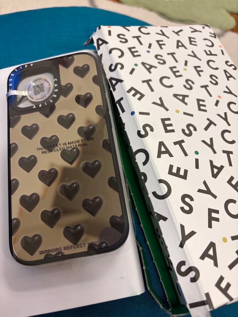 【新品】CASSETIFYブラックハートiPhone17用ケース