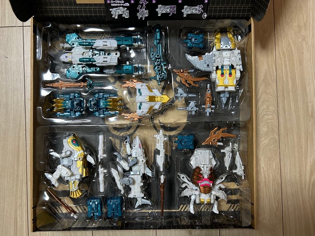 【タカラトミーモール限定】GENERATION SELECTSゴッドネプチューン