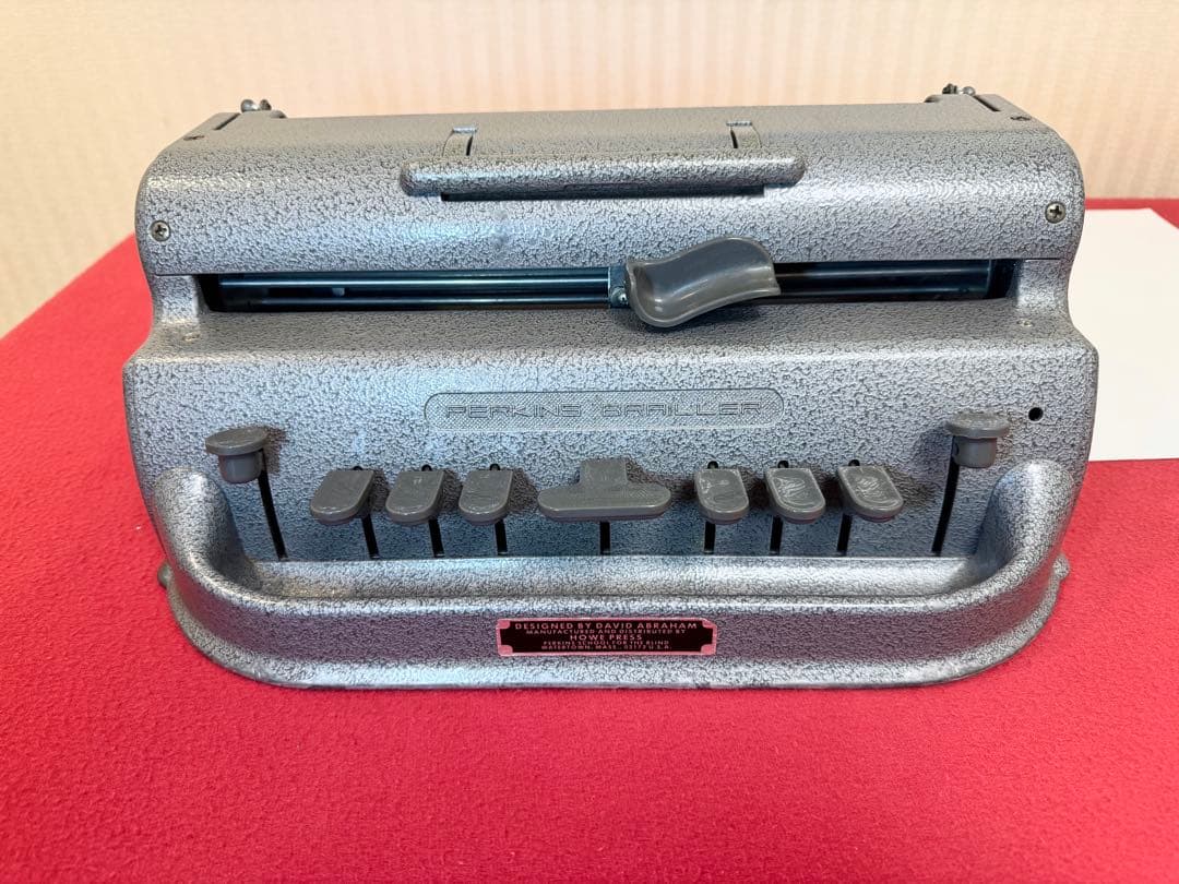 点字タイプライター PERKINS BRAILLER 末長くご利用ください。