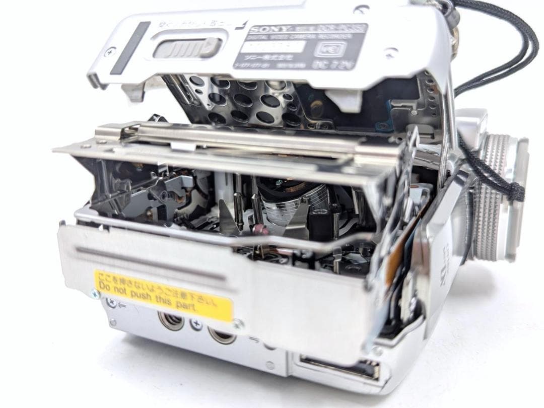 miniDVのダビングに！ SONY ビデオカメラ DCR-PC350 2