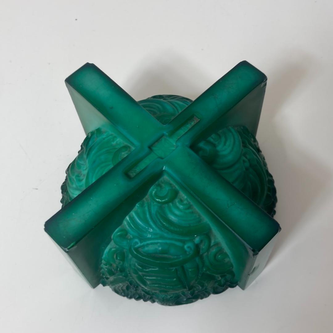 ▼岩城硝子　小柴外一　1940年　灰皿　小物入れ　練硝子　緑