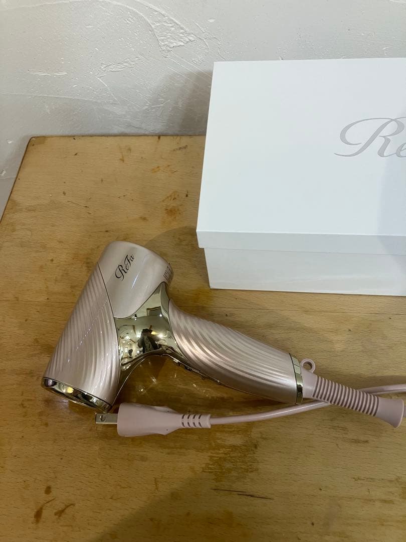 リファ　ＳＥ　シャンパンゴールド