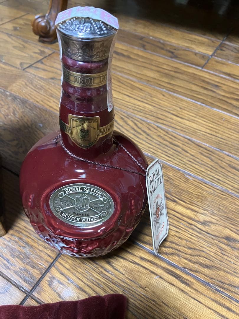  SALUTE 21YEAR OLD スコッチウイスキー赤新品　未開封