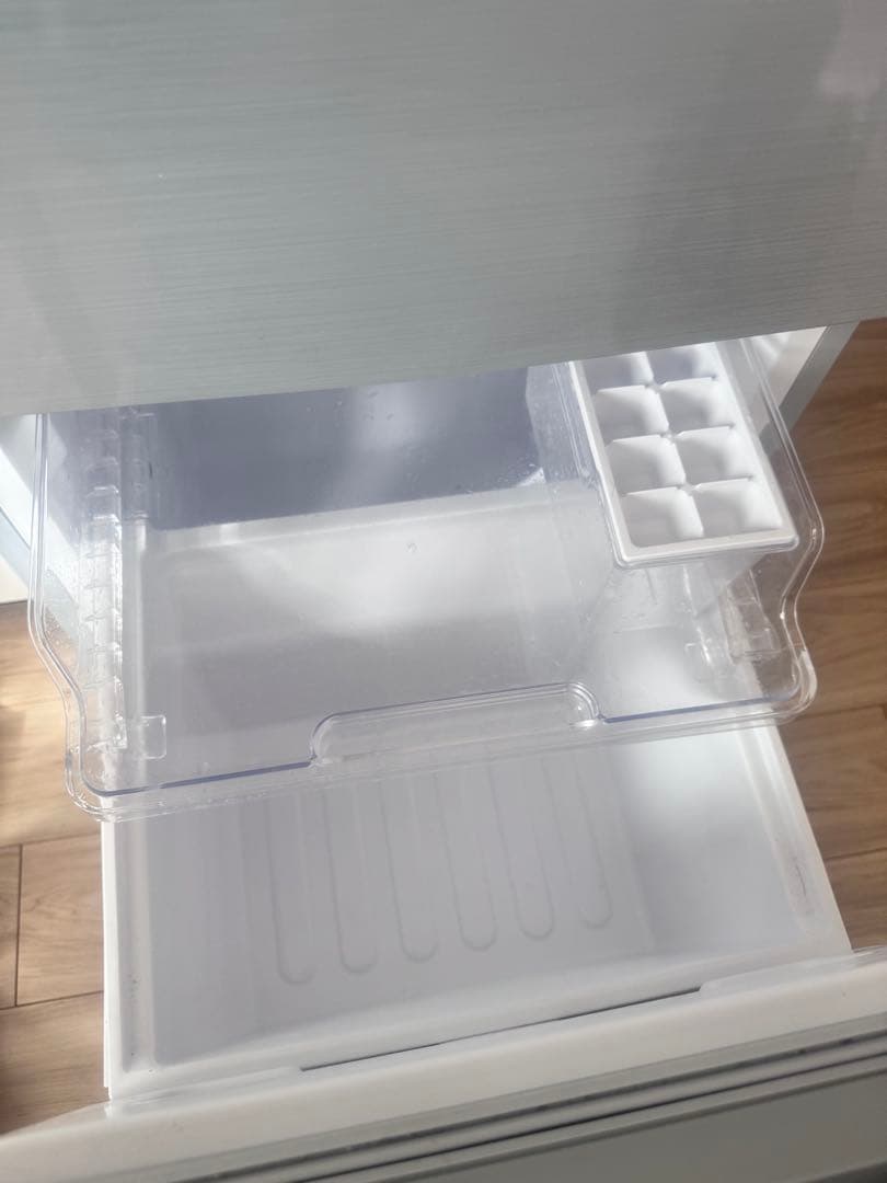 SHARP SJ-D15G-S シルバー 2ドア冷蔵庫 152L 両開き