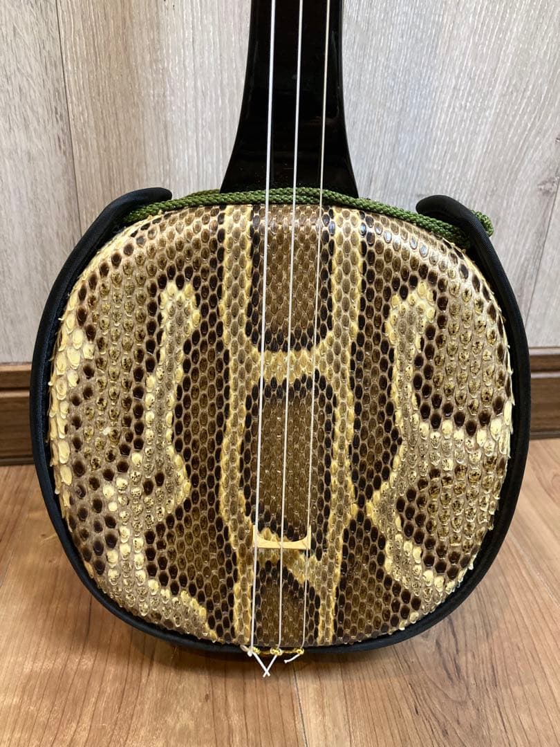 【美品】沖縄三線✨蛇皮強化張り