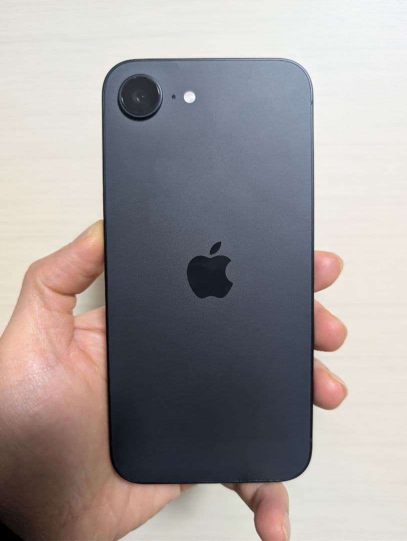 31日まで期間限定 バッテリー容量100% iPhone 16e 128GB