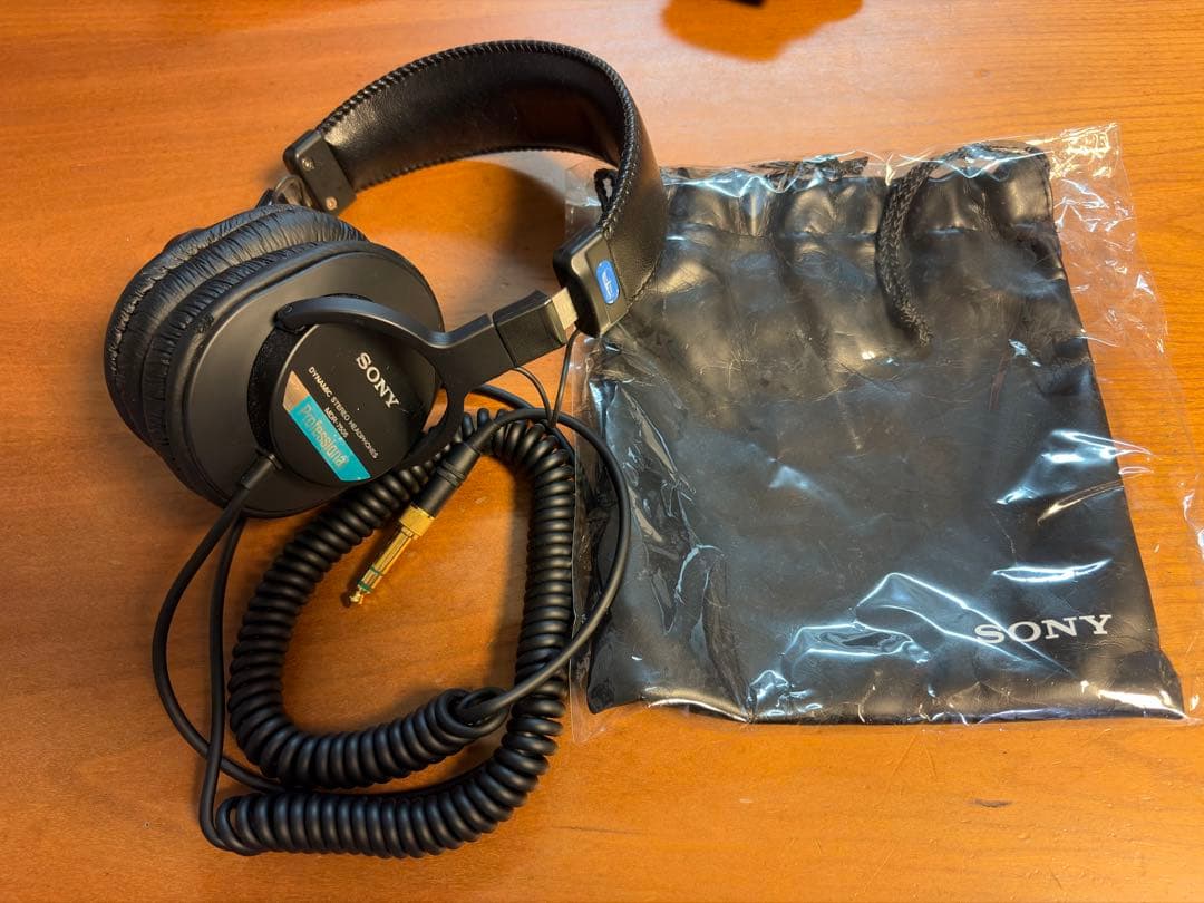 Sony MDR-7506 スタジオモニターヘッドフォン