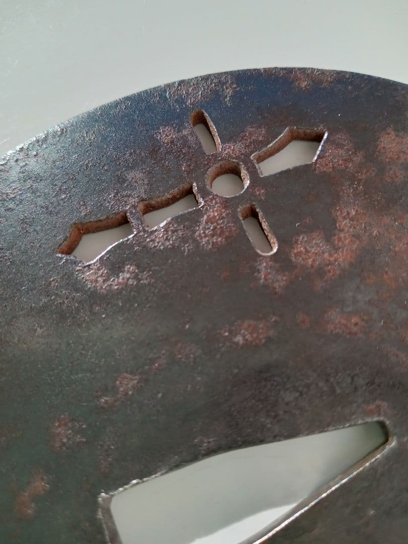 刀匠鐔（キリシタン鍔）　江戸時代初期