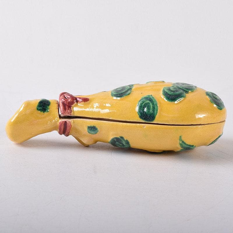 茶道具　松阪萬古焼　松古窯　佐久間芳丘作　色絵　干支　巳香合　共箱　V　8209