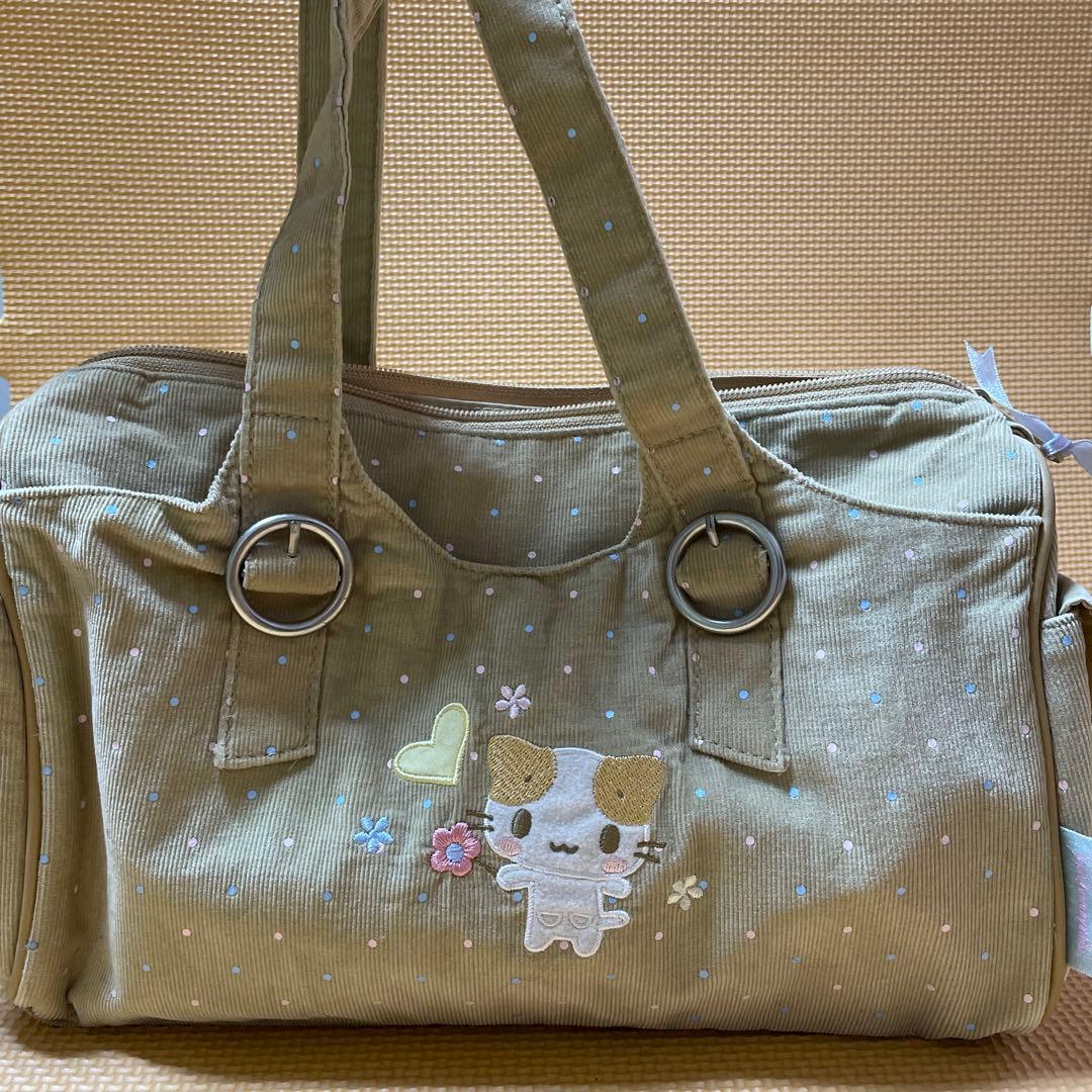 マシュマロみたいなふわふわにゃんこ　バッグ