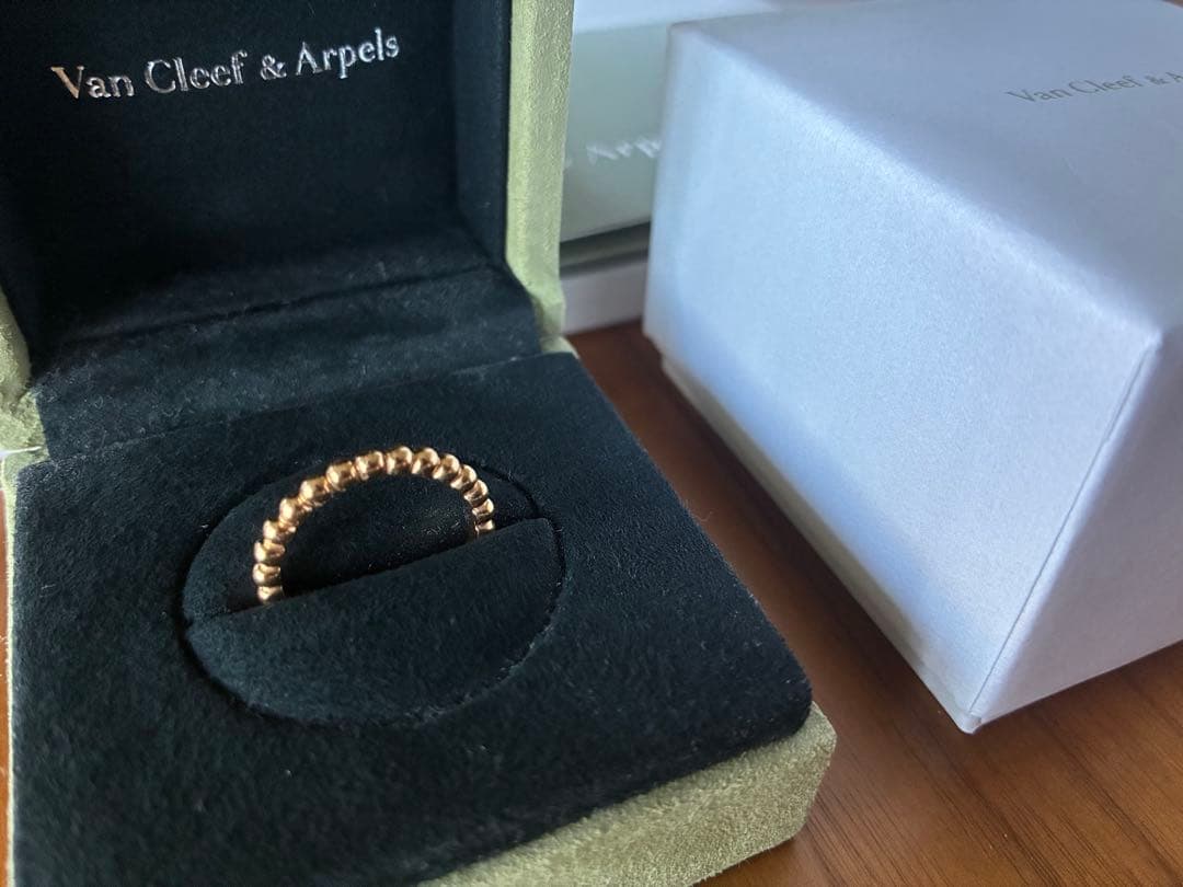 Van Cleef & Arpels ペルレ ミディアム ローズゴールド 57