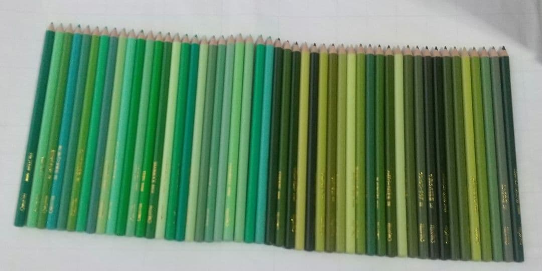 の*中様 収納棚付き　フェリシモ500色 色鉛筆