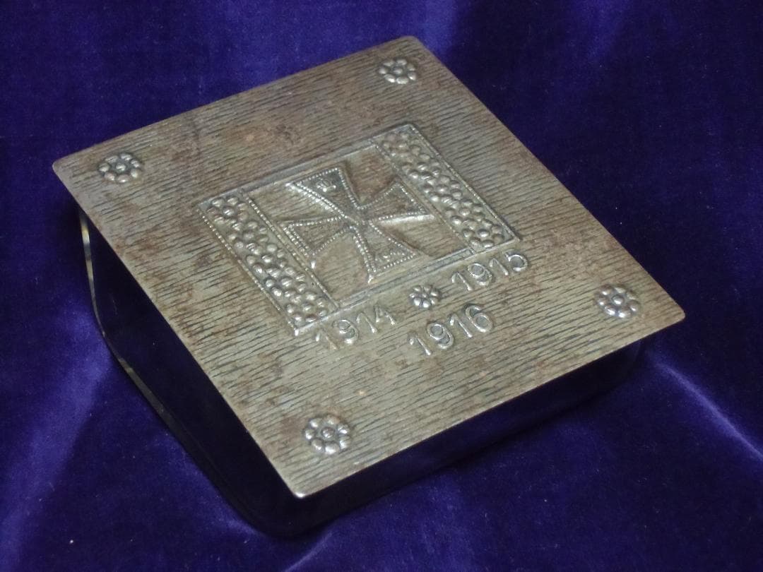 Ｗ帝政ドイツ軍/プロイセン王国＊１９１６鉄十字デザインシガレットＢＯＸ（実物）