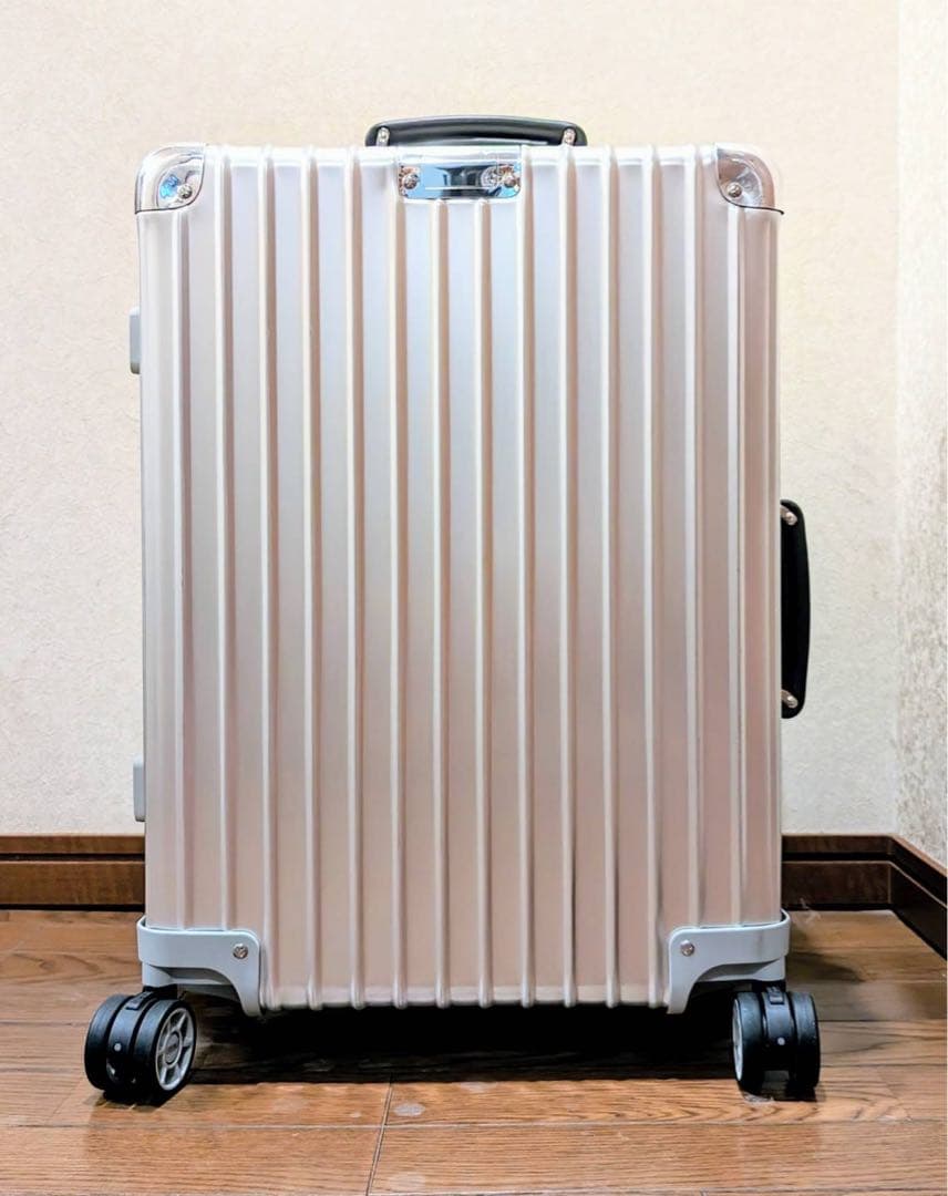 リモワ　クラシックフライト　35Ｌ