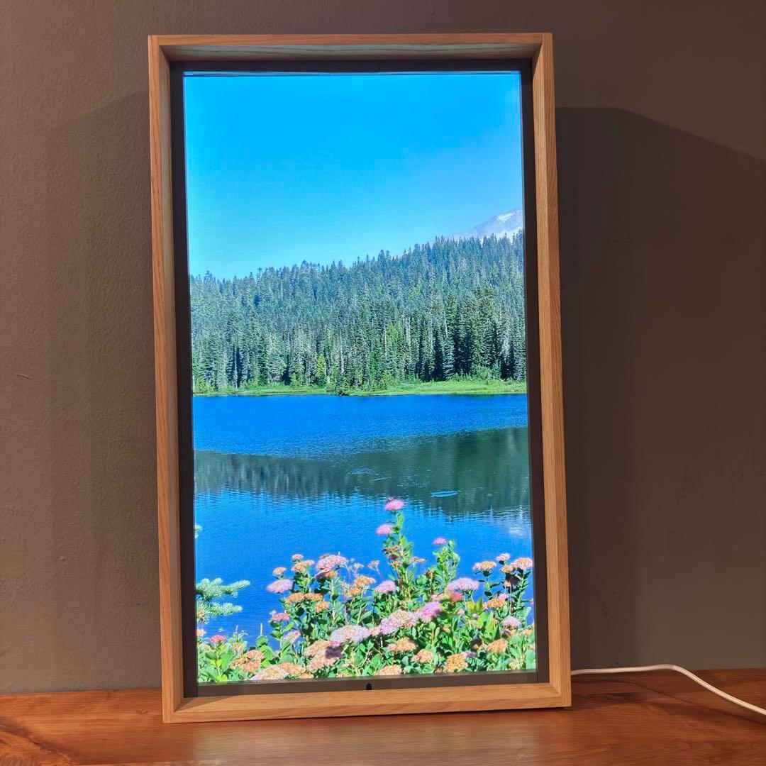 【美品】Atmoph window 2 カリモク木製フレーム