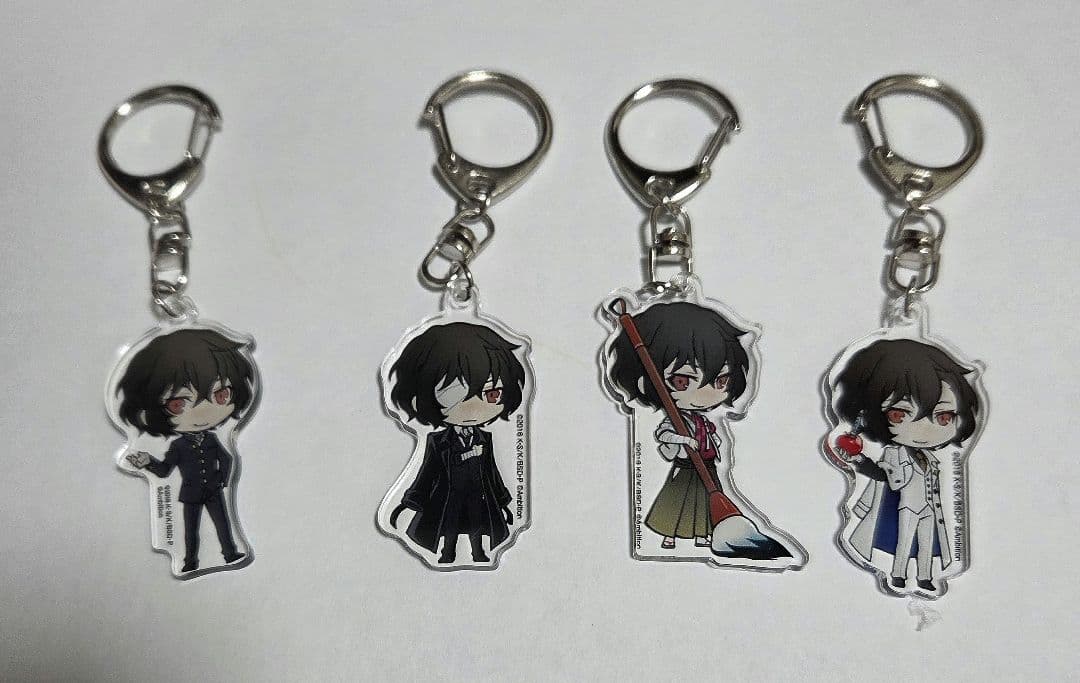 文豪ストレイドッグス　文スト　アクリルキーホルダー　太宰治