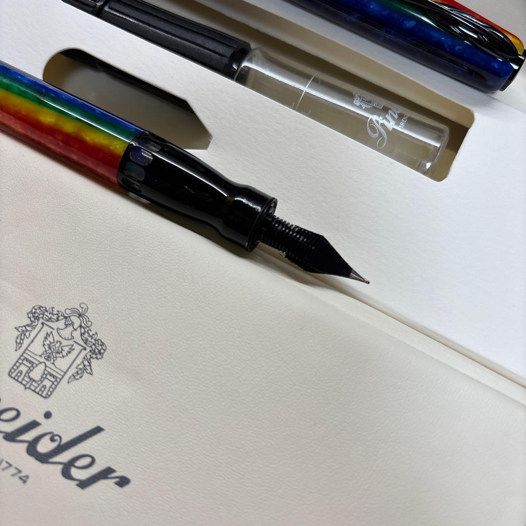 Pineider レインボー万年筆 F