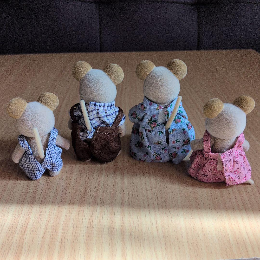 シルバニア　海外　どんぐりネズミ　ファミリー　お人形