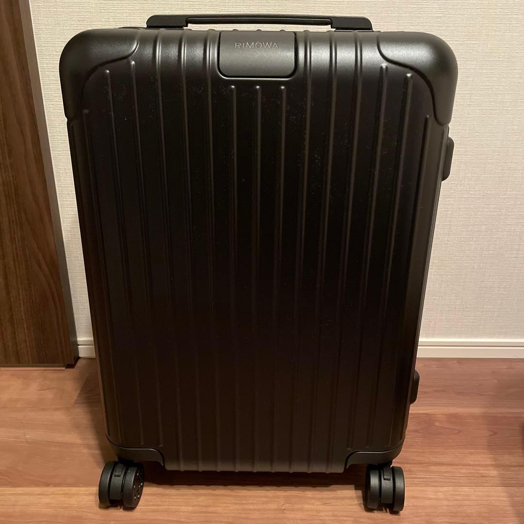 【新品】RIMOWAリモワEssential CABIN 36L