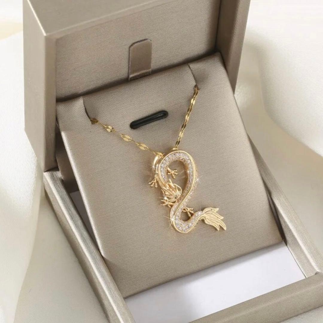 辰年！2024年辰年！ 金運上昇 史上最強 幸運 ラッキーネックレス かわいい