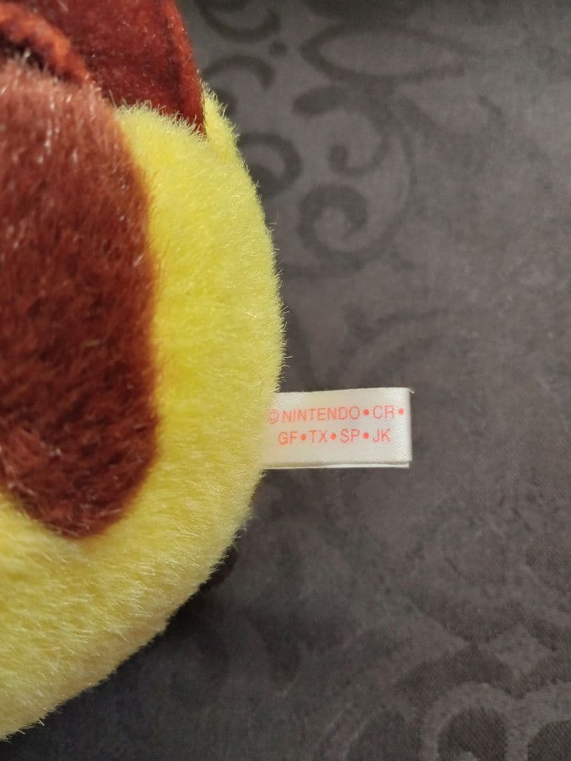 ピカチュウ ぬいぐるみ TOMY タグ無し